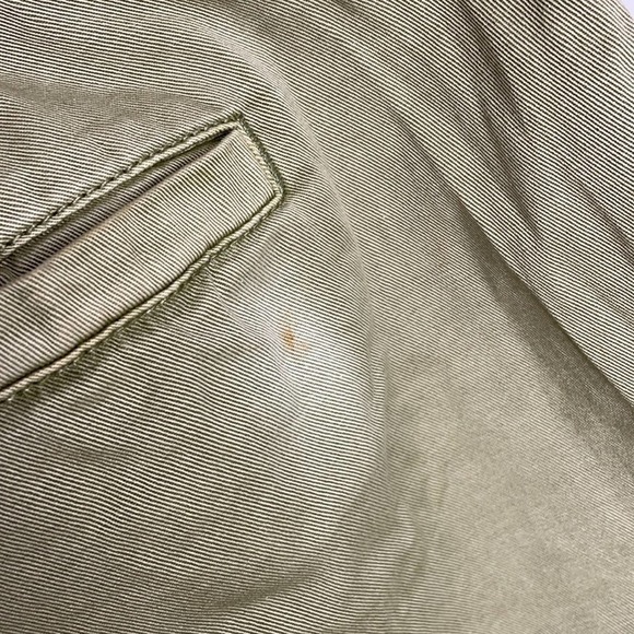 J. Crew 7" stretch chino short in olive sand size 4 - Picture 11 of 11